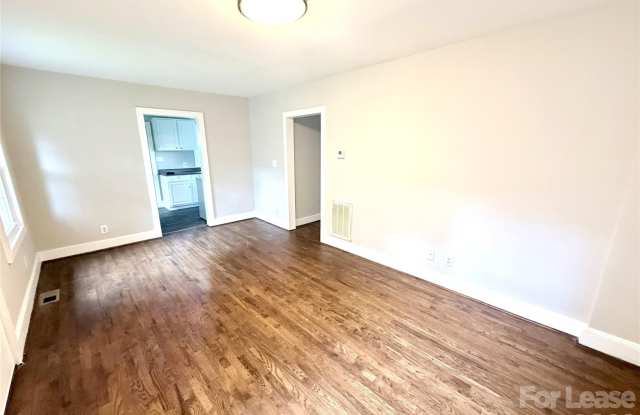1615 Bancroft Street Gallery 4
