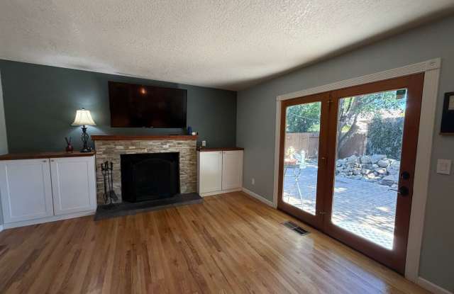 3113 Sweet Clover St. photos photos