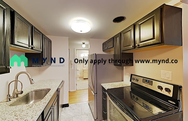 919 2nd Ave W Apt 404 - 919 2nd Avenue West, Seattle, WA 98119