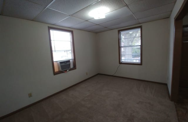 1008 N. 6th Ave. Gallery 3