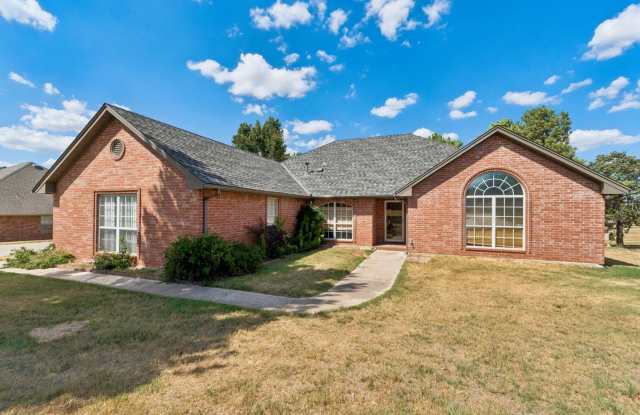 15069 Scottsdale Ln Gallery 3