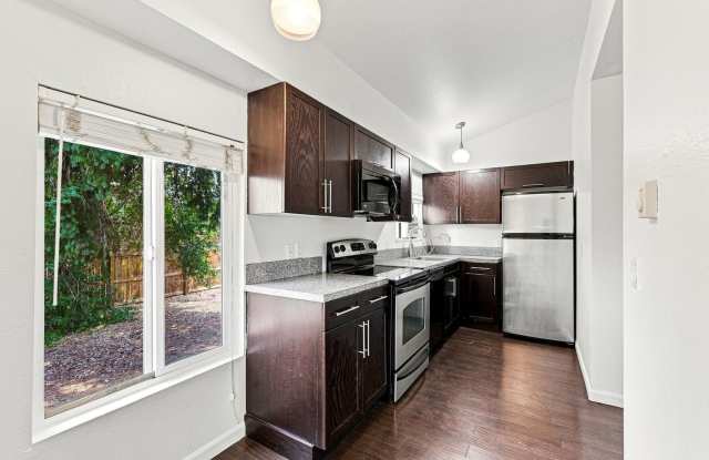2 Bed, 1 bath Available! photos photos 2 Bed, 1 bath Available! photos photos