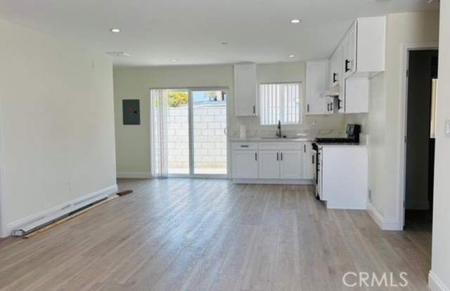 425 A Gladys Avenue photos photos