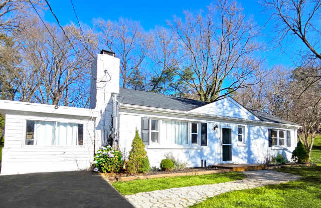 701 North Warfield Drive photos photos 701 North Warfield Drive photos photos