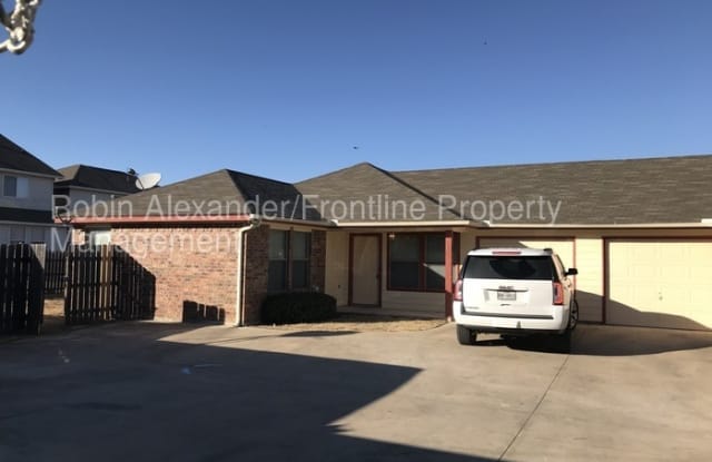 128 Stewart Bend Court - 128 Stewart Bend Court, Azle, TX 76020