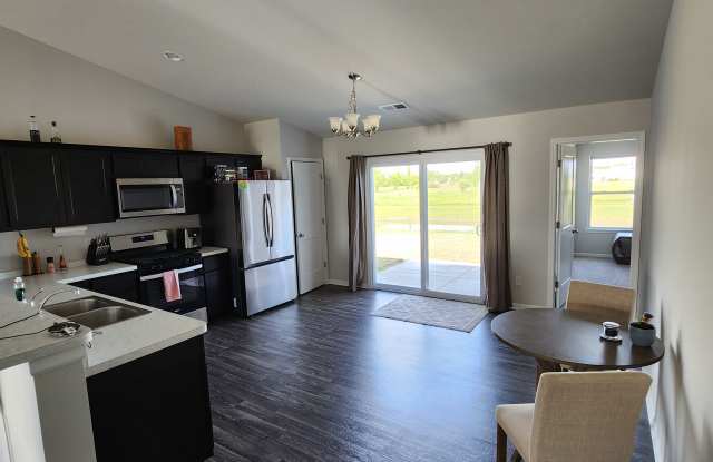 8628 Madison St - 8628 Madison Street, Merrillville, IN 46410