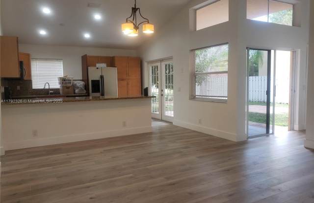 719 Stanton Dr photos photos