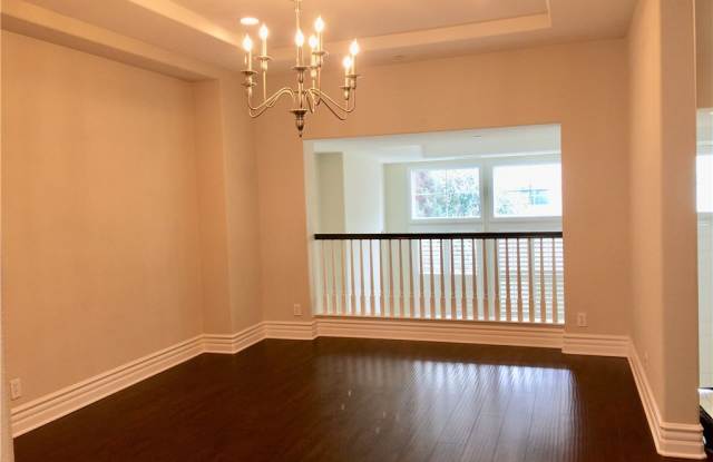 80 Fringe Tree Gallery 4