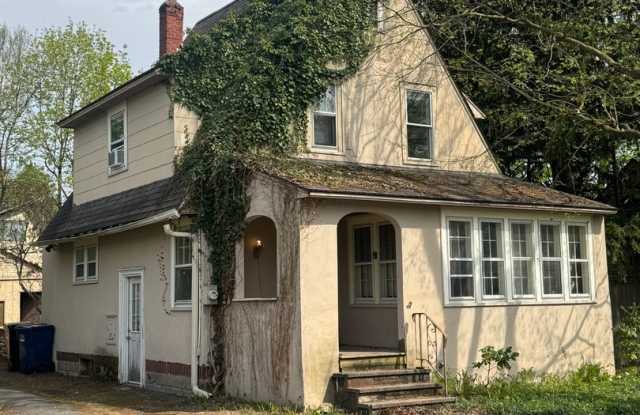 Beautiful 3- Bedroom Home for Rent- University Area, Syracuse, NY photos photos