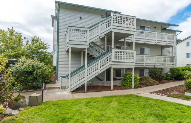 Three bedroom Two bath Condo at Point of View Condos photos photos
