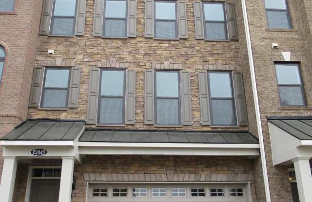 22442 NORWALK SQUARE - 22442 Norwalk Square, Moorefield Station, VA 20148