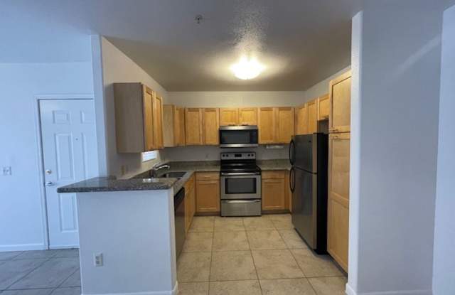 1 Bedroom 1 Bath (Gilbert Rd and Guadalupe) -**$500 off First Month** photos photos