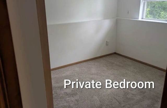 487 W Prairie St photos photos