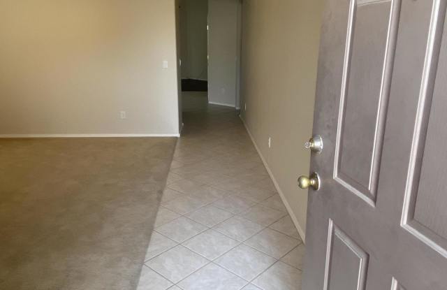 15519 W PORT ROYALE Lane Gallery 3
