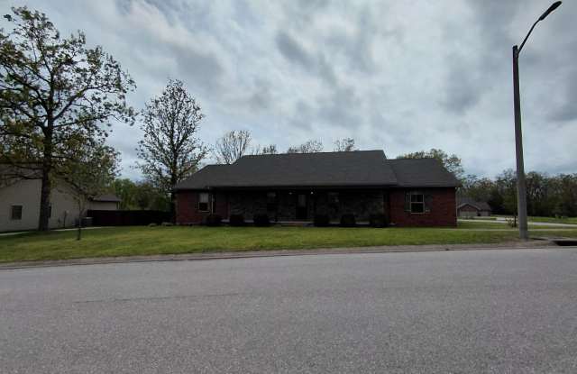 Home close to post photos photos