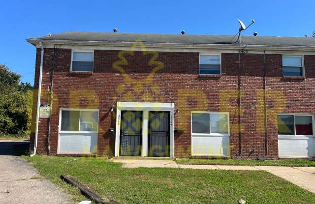 2 bedrooms 1.5 bathroom condominium for rent in Dayton Gallery 1