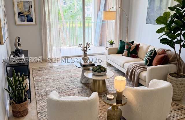 12166 Saint Andrews Pl Gallery 3