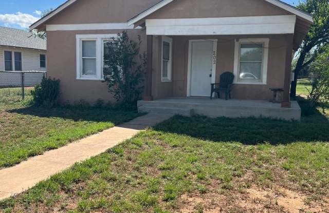 Corner Lot in Merkel - 202 South Cherry Street, Merkel, TX 79536