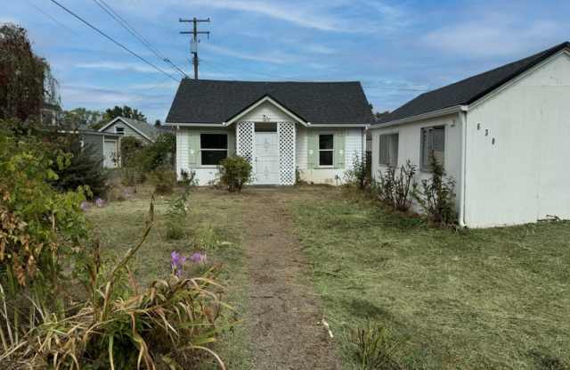 630 West 9th Avenue - 630 West 9th Avenue, Junction City, OR 97448
