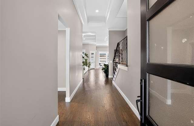 1119 W 86th Place S Gallery 4