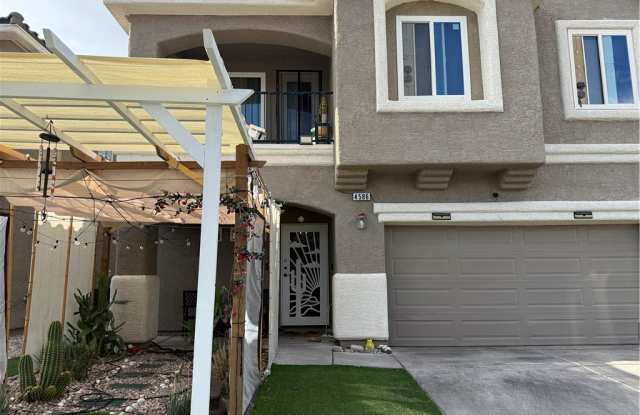 4586 Tulipan Way photos photos