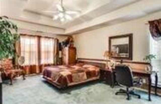 3015 Redstone Drive Gallery 3