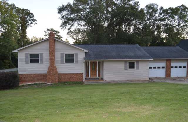 101 Lakefores Drive photos photos