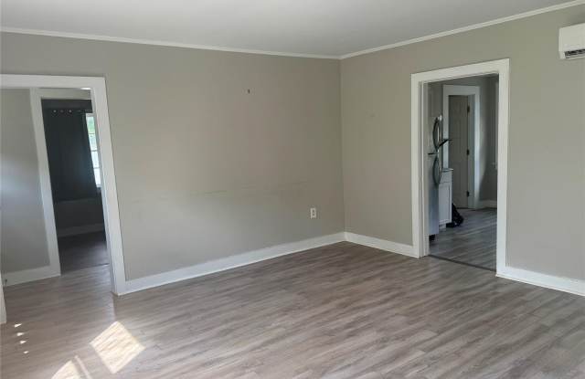 425 Landing Avenue Gallery 3