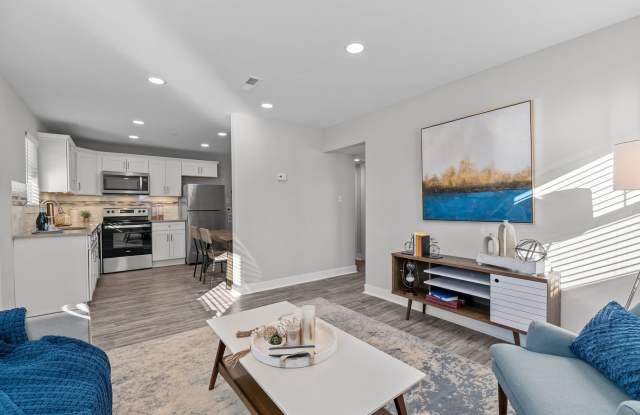 Updated 2BR just minutes from Downtown Durham! Quartz countertops, stainless appliances, LVP flooring, pet friendly! Gallery 2