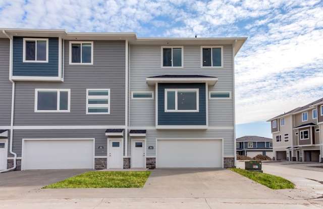 327 Northwest Lori Lane photos photos