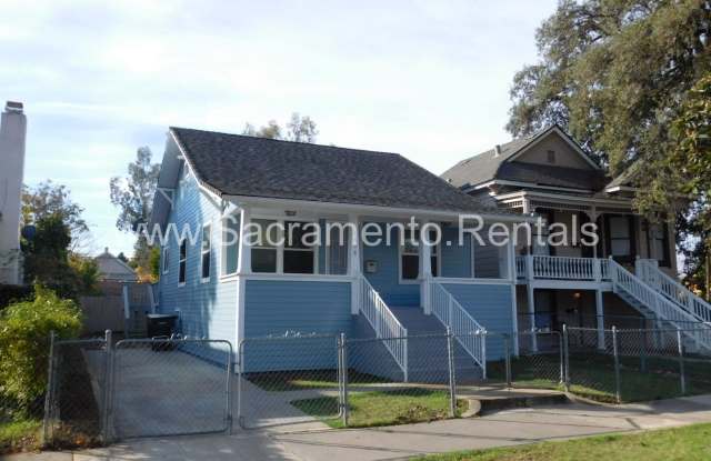 Wonderful 2bd/1ba Craftsman Bungalow near UCD Med Center photos photos