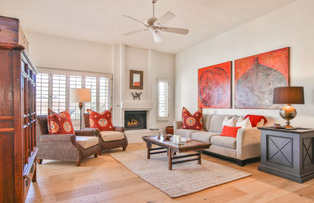 49043 Mariposa Dr Gallery 4