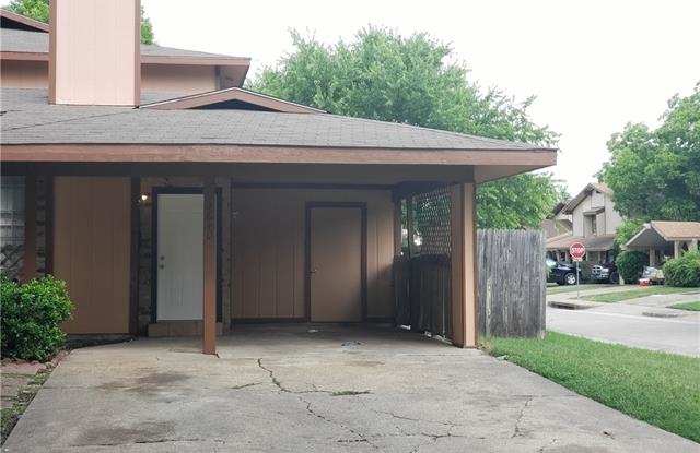 2640 Santiago Circle - 2640 Santiago Circle, Grand Prairie, TX 75052