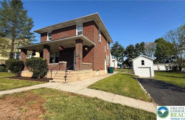 3241 Freemansburg Avenue Gallery 2