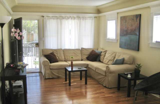 4384 Bancroft St Gallery 3