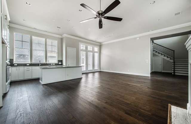 1725 G Avenue Gallery 3