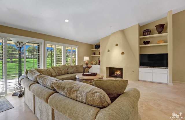 75577 Desert Horizons Drive Gallery 3
