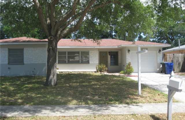 1637 SAN ROY DRIVE - 1637 San Roy Drive, Dunedin, FL 34698