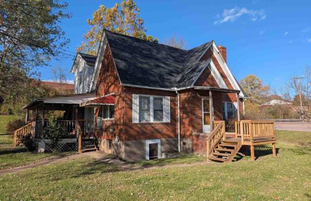 437 Smithfield Street photos photos