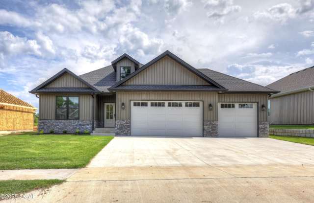 4402 Par Lane - 4402 Par Lane, Jasper County, MO 64804 4402 Par Lane - 4402 Par Lane, Jasper County, MO 64804