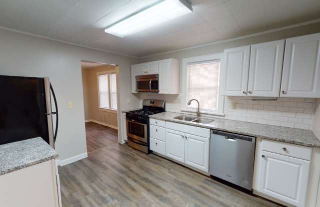 1900 North Ball Avenue - 1 Gallery 2