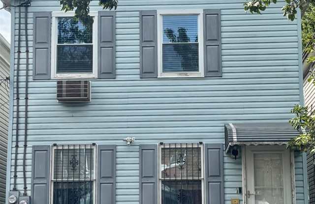 123 ORIENT AVE Gallery 1
