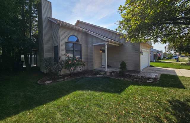 3 bed, 2 bath, Mishawaka - 5504 Trippel Drive, Mishawaka, IN 46545