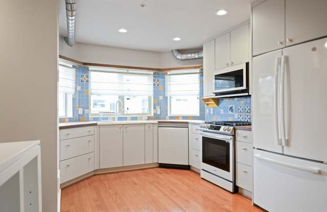 11560 Stone Avenue North photos photos