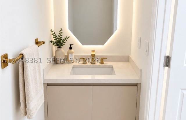 11917 SW 152nd Pl Gallery 3