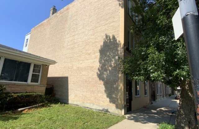 5511 W Diversey Avenue Gallery 3