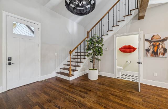 594 Lake Haven Drive Gallery 4