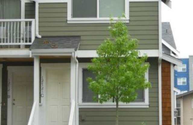 12721 35th Avenue NE photos photos