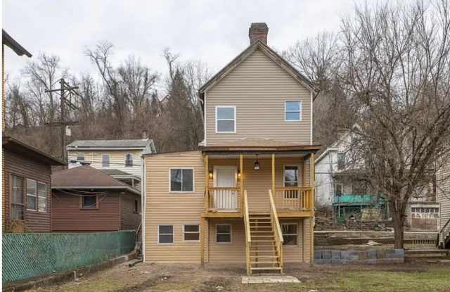 381 Larimer Ave photos photos