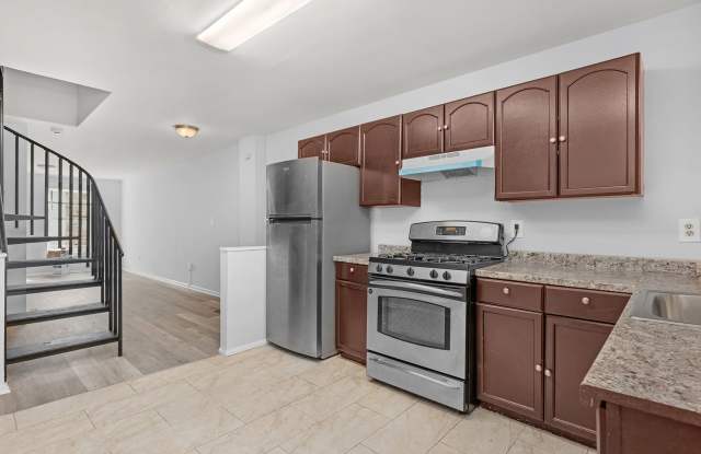 2 Bedroom Rental In McElderry Park Vouchers Accepted and Poor Credit Considered photos photos